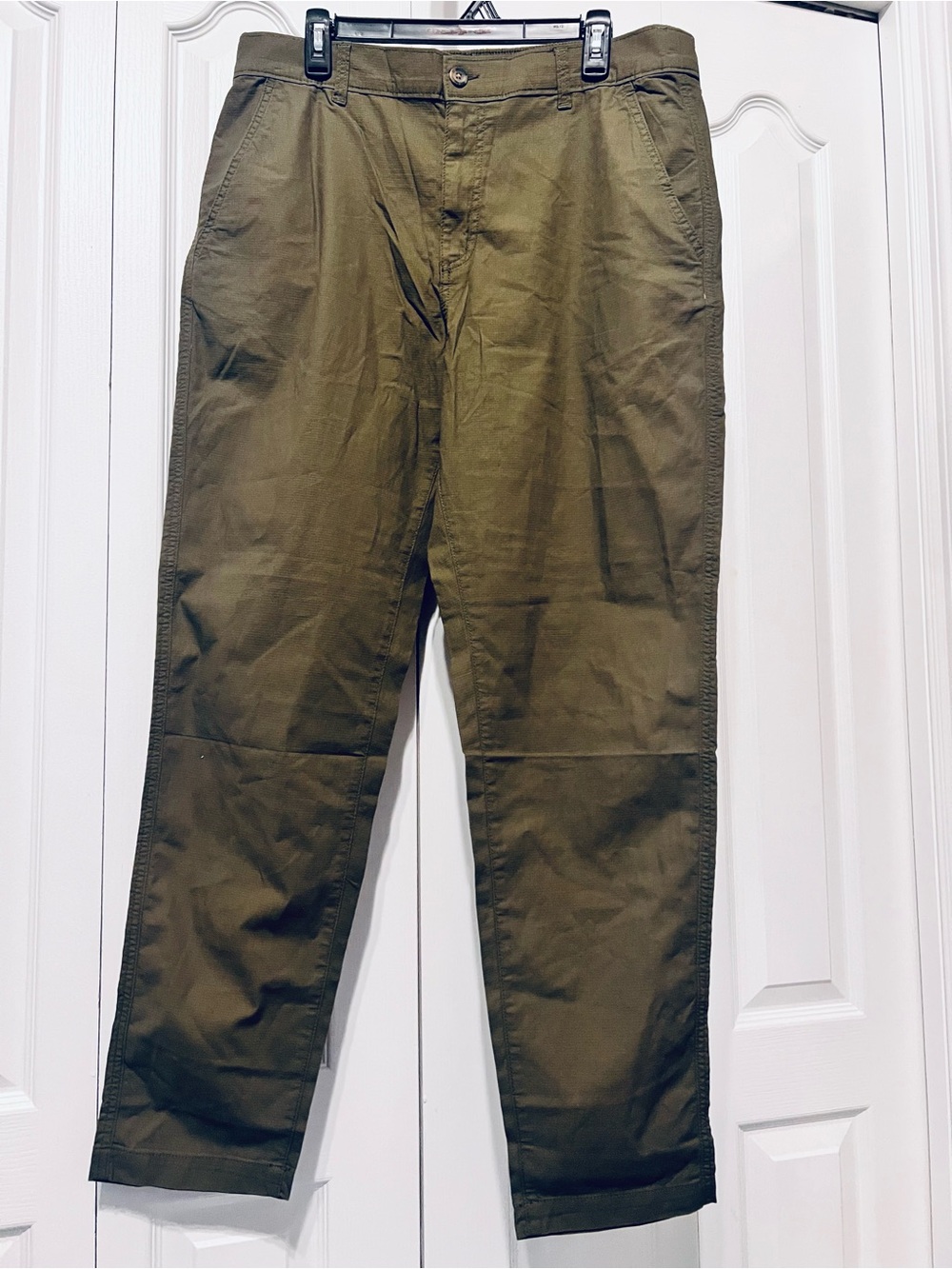 Eddie Bauer-NWT-Ripstop Pants-Olive Knight Green-Size 36x32-Casual-Elastic Band